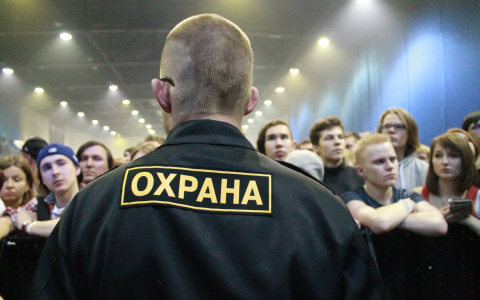 Охранники владимирского "Studio" распустили руки и избили посетителя