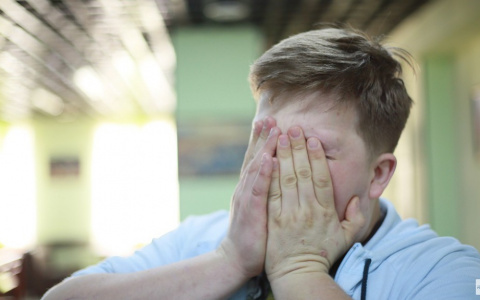 Житель Коврова втерся в доверие к незнакомцу, чтобы заполучить его телефон