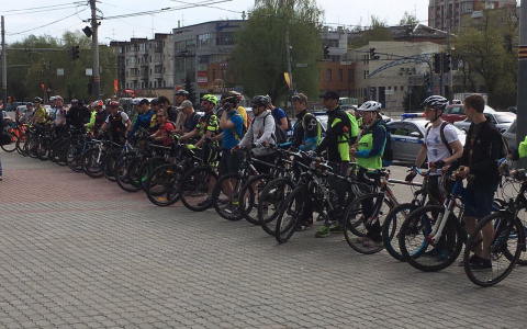 Во Владимире стартовал велопробег, посвященный Дню Победы
