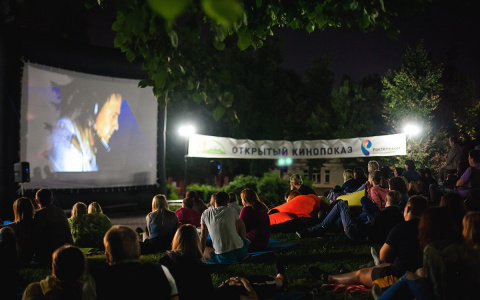 Владимирцев приглашают на первый в этом году кинопоказ под открытым небом