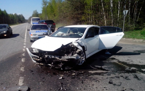 В Киржачском районе произошло столкновение двух легковушек (фото)