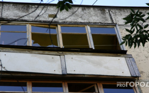 Житель Владимира грабил пенсионеров под предлогом застекления балконов