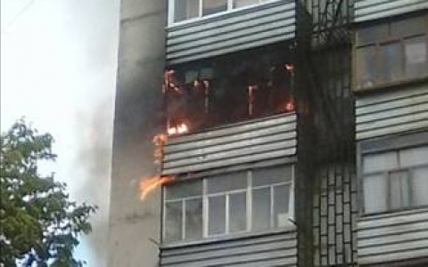 Во время пожара в жилом доме в Александрове эвакуировали более десятка человек