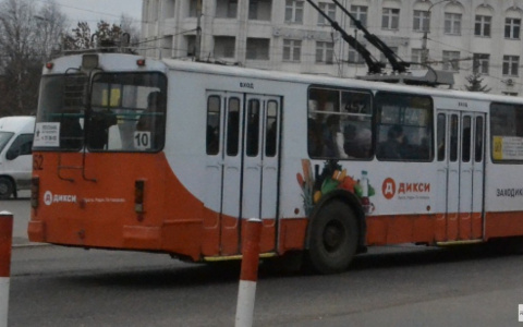 На Всполье оборвалась троллейбусная линия