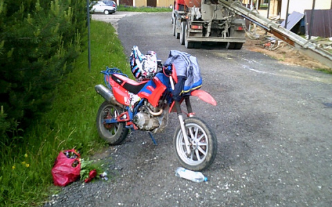 Под Ковровом столкнулись легковушка и мотоцикл