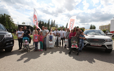 Владимирцы познакомились с автомобилями нового бренда!