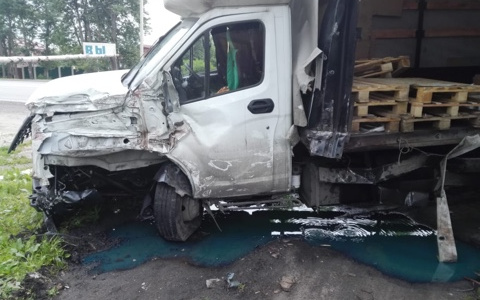 Утром в Петушинском районе произошла крупная авария