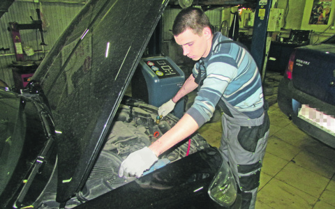 Успейте заправить кондиционер вдвое дешевле!