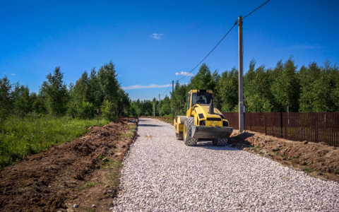В Гусь-Хрустальном районе строят новую автодорогу к деревне Толстиково