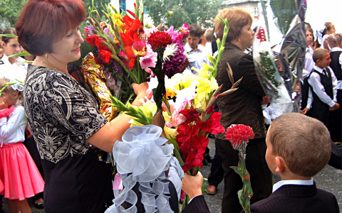 Как выбрать букет на 1 сентября, чтобы ваш ребенок весь год учился на пятерки?