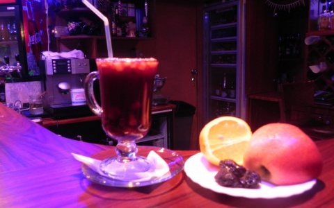 "Богатырь" на проспекте Строителей нарвался на крупный штраф