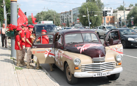 Ретроавтомобиль отправился в автопробег из Владимира в Крым