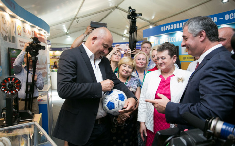 Черчесов: "У владимирских ребят есть все возможности попасть в сборную страны"