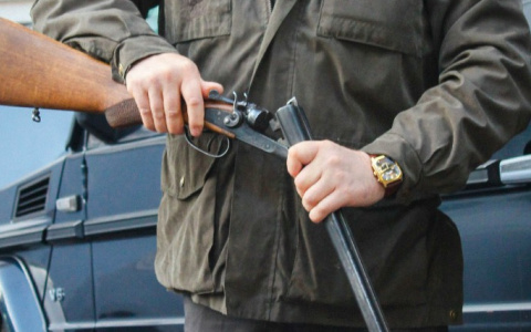 Москвич заявился в дом к жителю Петушинского района и убил его из ружья