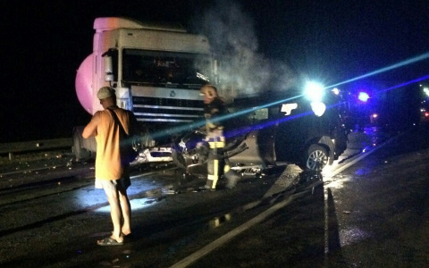 В Собинском районе внедорожник столкнулся с фурой