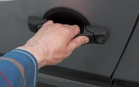 Во Владимире мужчина украл автомобиль под предлогом ремонта