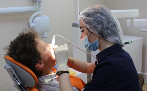 Врачи рассказали о страшных последствиях запущенной зубной боли