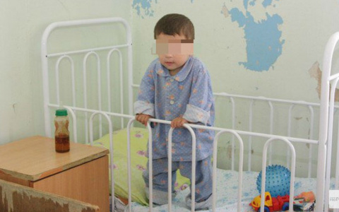 В России могут ужесточить требования к приемным родителям