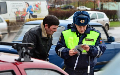 МВД рассказало о новых водительских правах с чипом