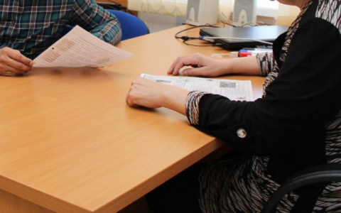 Воровала деньги для мужа: директор Меленковской школы оказалась замешена в скандале