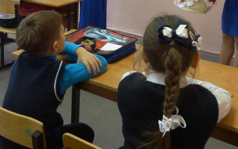 Что взбесило владимирцев на 1 сентября: отец в шортах, окурки с балконов и алко-гонка