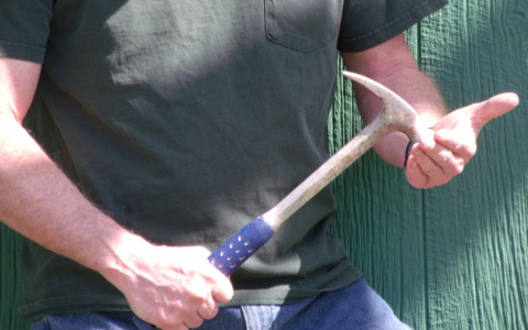 Вязниковец забил неприятеля молотками за то, что тот попался ему на глаза