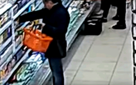 Вязниковец пошел с картой друга за алкоголем, но "случайно" купил автомобиль