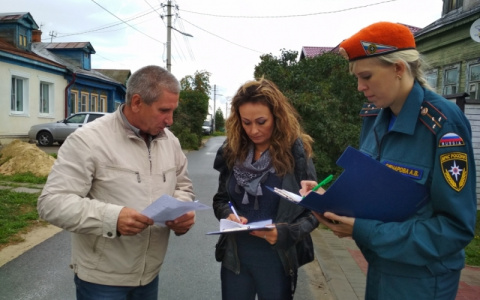Жителям частного сектора Владимира рассказали, как не допустить пожара