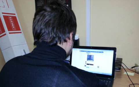 Житель Владимирской области заставлял детей присылать интимные фотографии