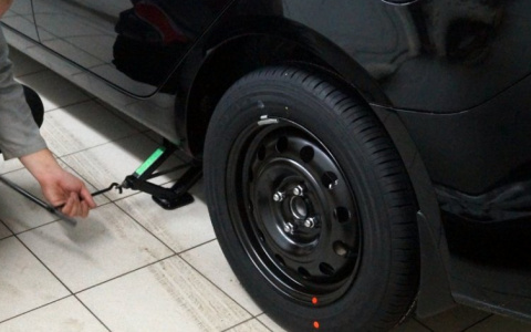 Житель Судогодского района пытался купить колеса, но передумал и украл их