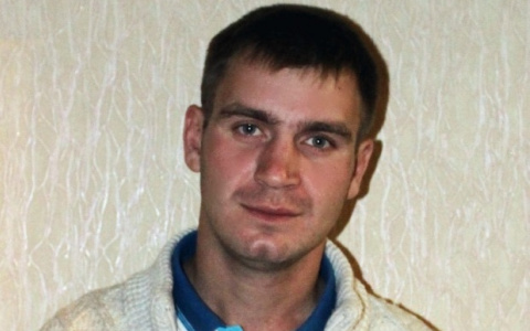 Владимирцев просят помочь с поисками мужчины в черной одежде