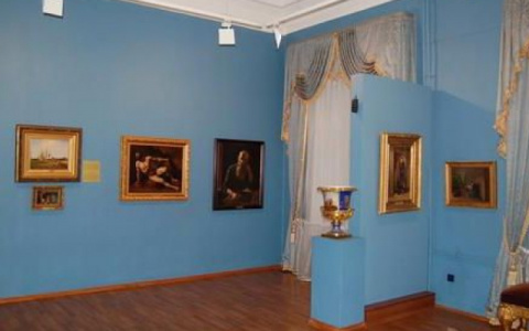 Горожанка: "Раз в год пускают бесплатно в музей, а он закрыт!"