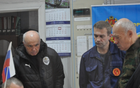 Субботник во Владимире идет полным ходом