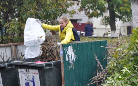 Владимирцы собрали 300 тонн мусора и бытового хлама