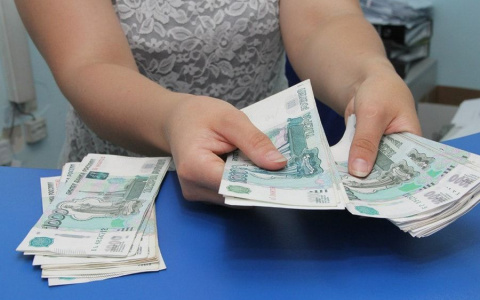 Сотрудникам моторо-тракторного завода задолжали больше 22 миллионов