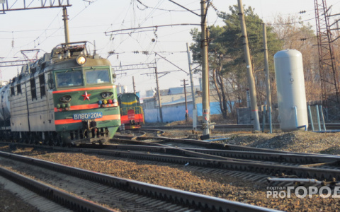 В Коврове школьницу насмерть сбил поезд