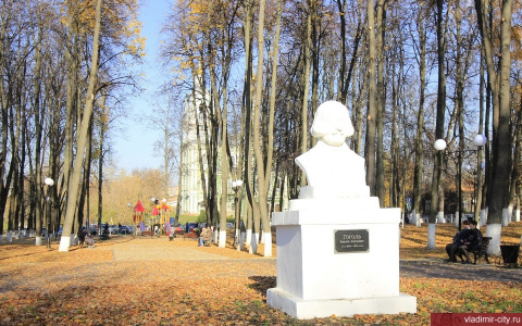 Эксперты оценили качество работ по ремонту Никитского сквера