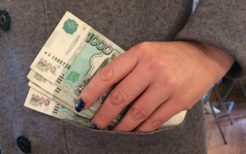 Благодаря служебному положению муромлянка обокрала пенсионерку