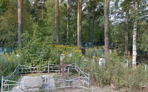 Два приятеля обчистили кладбище в Коврове