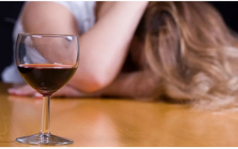 В Вязниках парень споил несовершеннолетнюю подругу