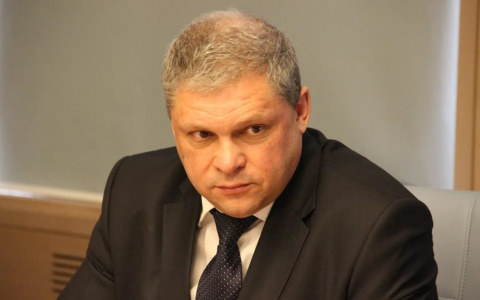 Вице-губернатор Алексей Конышев уволился из Белого дома