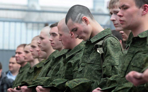 В Вязниках молодой человек настойчиво уклонялся от призыва в армию