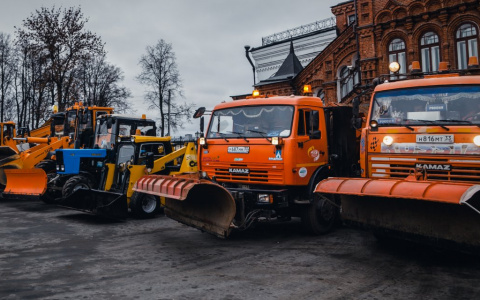 Первый серьезный снегопад: как идет уборка Владимира от сугробов