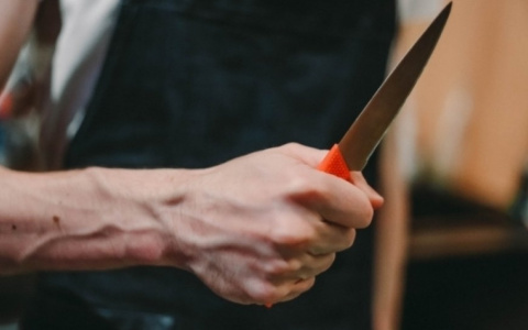 В Юрьев-Польском приезжий порезал троих местных жителей