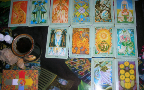 Карты Таро раскрыли всю правду о знаках зодиака на 2019 год
