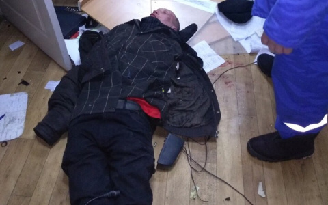 Во Владимире неизвестный напал на отделение "скорой помощи" (фото, видео)