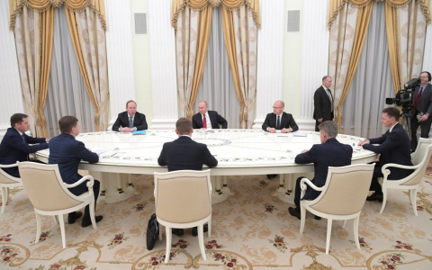 Первая встреча с президентом: что попросил Сипягин у Путина