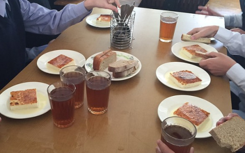 Школьные завтраки и обеды влетят владимирцам в копеечку