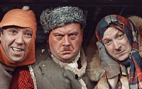 Тест дня: угадайте знаменитые песни, которые звучали в советских фильмах