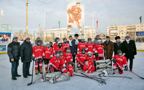 Дома и стены помогают: хоккейный клуб «Судогодец» выиграл престижный турнир